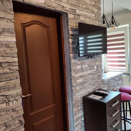 Centrum Lux Apartment Ni Extérieur photo