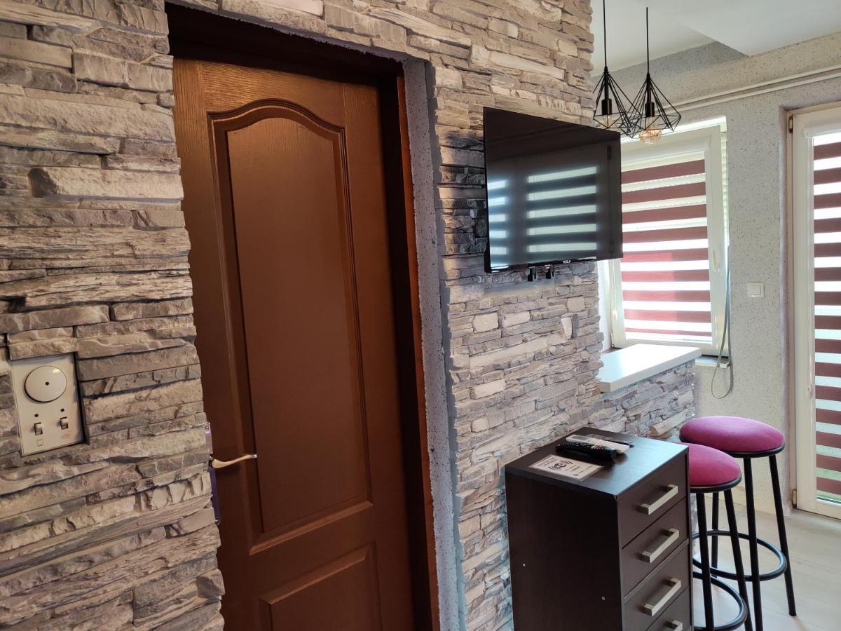 Centrum Lux Apartment Ni Extérieur photo